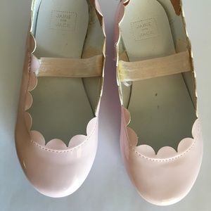 Girl shoes